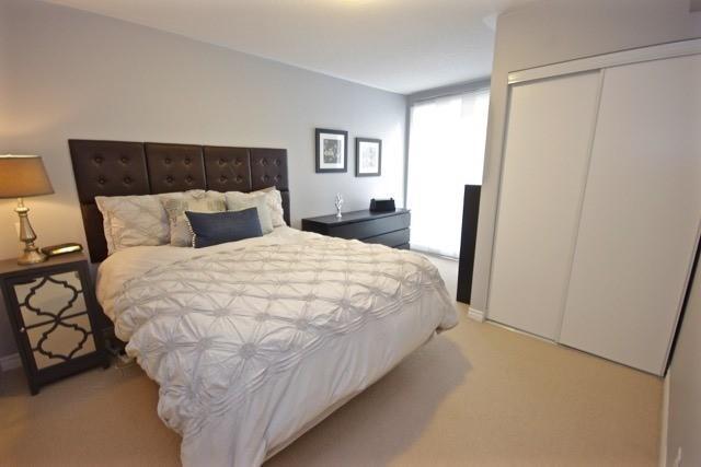 th31 - 120 Twenty Fourth St, Townhouse with 2 bedrooms, 3 bathrooms and 1 parking in Toronto ON | Image 10