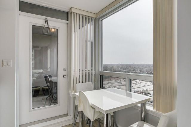 1001 - 3 Rean Dr, Condo with 2 bedrooms, 2 bathrooms and 1 parking in Toronto ON | Image 10