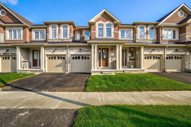 28 Benhurst Cres, House attached with 3 bedrooms, 3 bathrooms and 2 parking in Brampton ON | Card Image