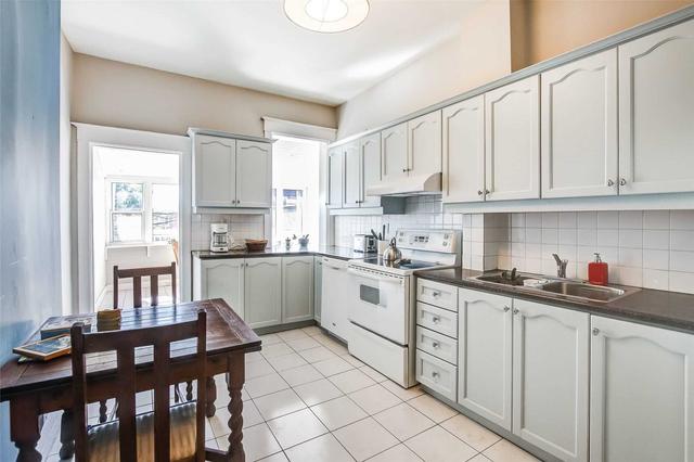 1307 Davenport Rd, House attached with 3 bedrooms, 2 bathrooms and 1 parking in Toronto ON | Image 40