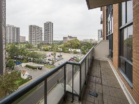 602 - 1 Lomond Dr, Condo with 2 bedrooms, 2 bathrooms and 1 parking in Toronto ON | Image 10