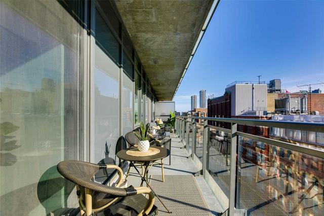 905 - 205 Frederick St, Condo with 2 bedrooms, 3 bathrooms and 2 parking in Toronto ON | Image 7