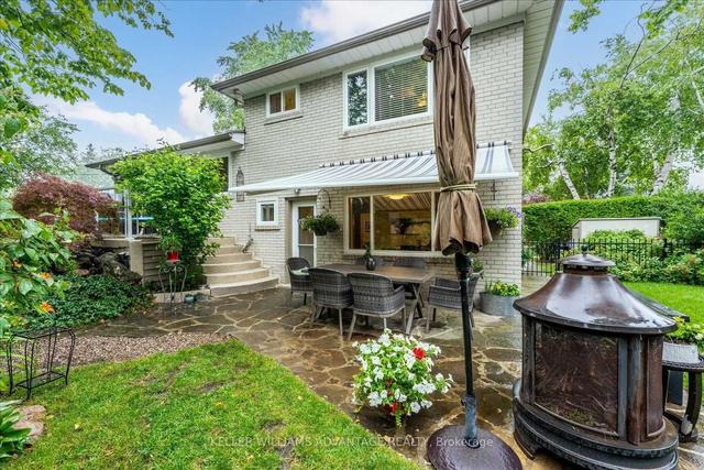 43 Somerdale Sq, House detached with 4 bedrooms, 2 bathrooms and 3 parking in Toronto ON | Image 12