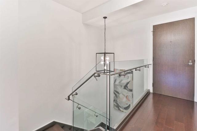 111 - 560 Front St W, Townhouse with 1 bedrooms, 2 bathrooms and 2 parking in Toronto ON | Image 14