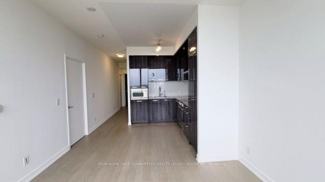 s603 - 120 Bayview St, Condo with 1 bedrooms, 2 bathrooms and 0 parking in Toronto ON | Image 4