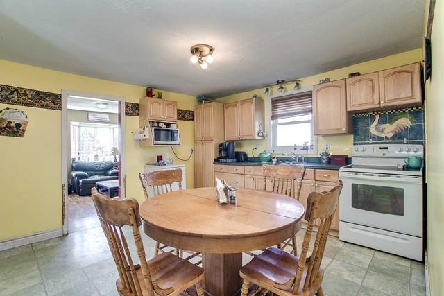 304 Clyde St, House detached with 4 bedrooms, 2 bathrooms and 6 parking in Cobourg ON | Image 23