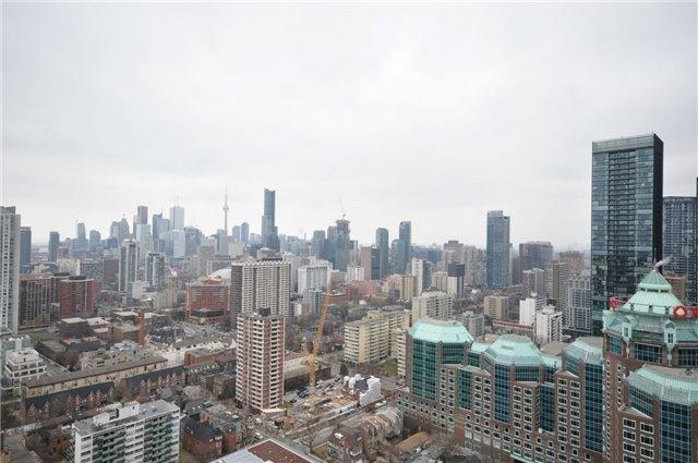 ph08 - 28 Linden St, Condo with 2 bedrooms, 2 bathrooms and 1 parking in Toronto ON | Image 7