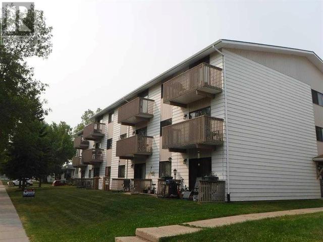 306, - 114 Mount Pleasant Drive, Condo with 2 bedrooms, 1 bathrooms and 1 parking in Camrose AB | Image 16