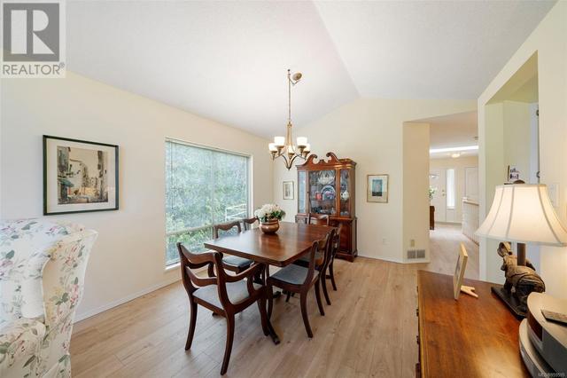 738 - 6880 Wallace Dr, House attached with 3 bedrooms, 3 bathrooms and 2 parking in Central Saanich BC | Image 12