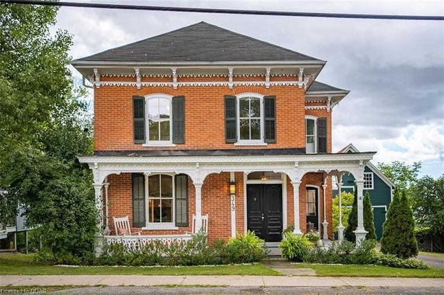 349 Bloomfield Main St, House detached with 4 bedrooms, 2 bathrooms and 4 parking in Prince Edward County ON | Image 12