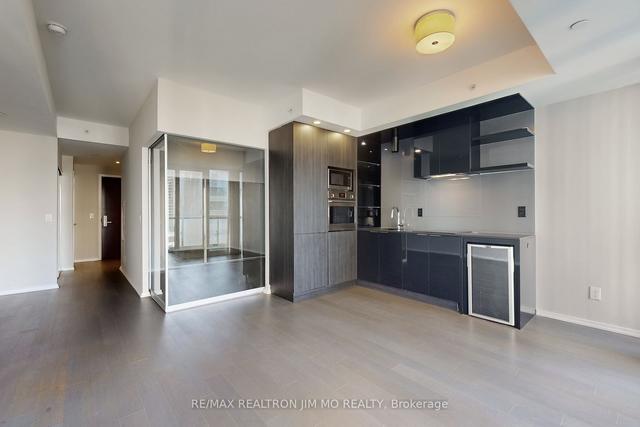 1002 - 70 Temperance St, Condo with 1 bedrooms, 1 bathrooms and 0 parking in Toronto ON | Image 12