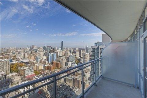 4203 - 21 Widmer St, Condo with 0 bedrooms, 1 bathrooms and null parking in Toronto ON | Image 5