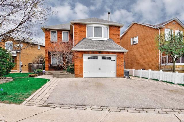 15 Arisaig Dr, House detached with 3 bedrooms, 4 bathrooms and 6 parking in Vaughan ON | Image 1