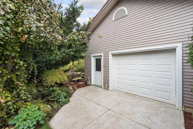 29 Julia Dr, House detached with 3 bedrooms, 2 bathrooms and 5 parking in Guelph ON | Image 30