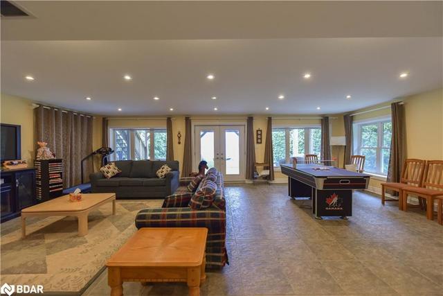 111 Campbell Beach Road, House detached with 5 bedrooms, 2 bathrooms and 6 parking in Kawartha Lakes ON | Image 32