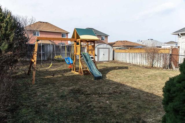 1973 Emerald Crt, House detached with 3 bedrooms, 2 bathrooms and 4 parking in Innisfil ON | Image 17