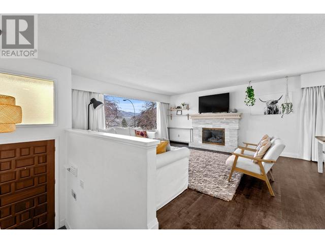 445 Dufferin Terrace, House detached with 4 bedrooms, 4 bathrooms and null parking in Kamloops BC | Image 5