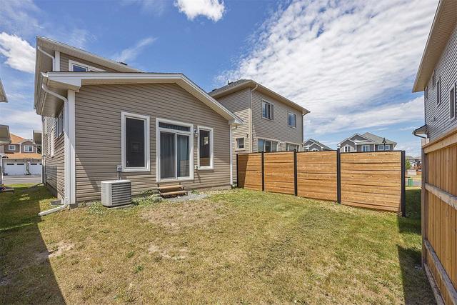 498 Beth Cres, House detached with 3 bedrooms, 3 bathrooms and 3 parking in Kingston ON | Image 33
