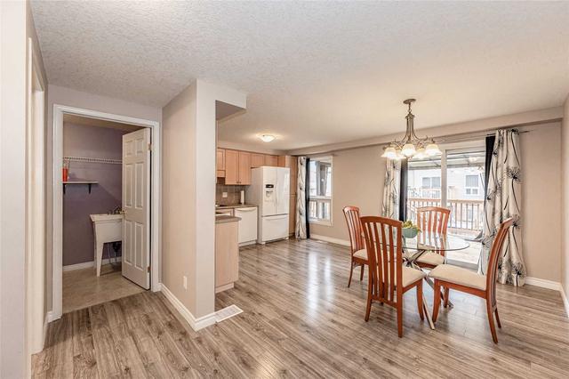 9 Snowdrop Cres, House attached with 3 bedrooms, 3 bathrooms and 3 parking in Kitchener ON | Image 36