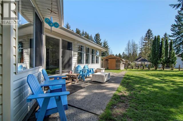 2413 Catherwood Rd, House detached with 3 bedrooms, 2 bathrooms and 4 parking in Comox Valley C (Puntledge   Black Creek) BC | Image 27