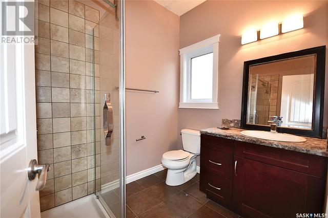 41 Guy Drive, House detached with 4 bedrooms, 3 bathrooms and null parking in Prince Albert SK | Image 16