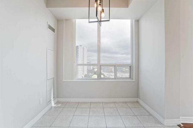 1005 - 1359 Rathburn Rd E, Condo with 2 bedrooms, 2 bathrooms and 1 parking in Mississauga ON | Image 7