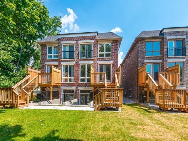 22 Carhartt Ave, House semidetached with 4 bedrooms, 4 bathrooms and 3 parking in Toronto ON | Image 20