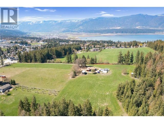 3521 20 Avenue Ne, House detached with 3 bedrooms, 1 bathrooms and 1 parking in Salmon Arm BC | Image 17