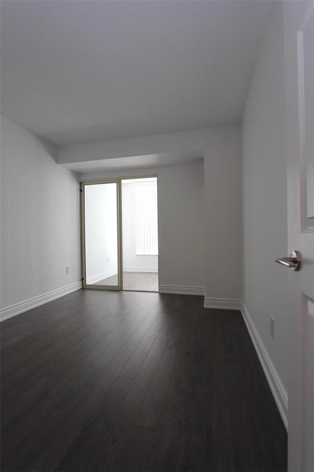 406 - 250 Webb Dr, Condo with 2 bedrooms, 2 bathrooms and 1 parking in Mississauga ON | Image 18