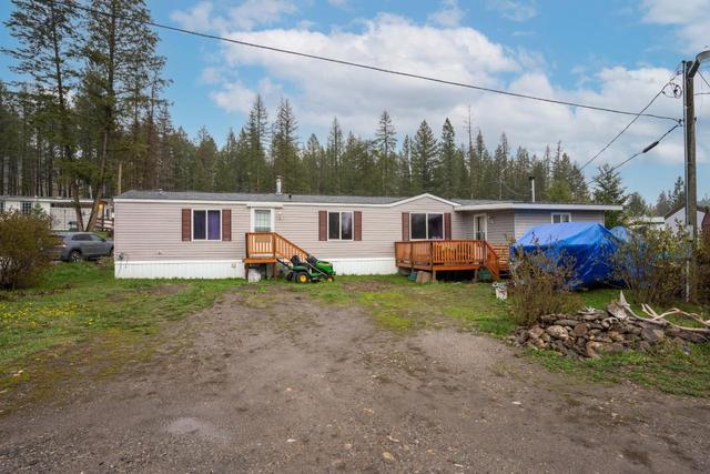 31 - 8470 Caithness Road, Home with 2 bedrooms, 2 bathrooms and null parking in East Kootenay B BC | Image 2