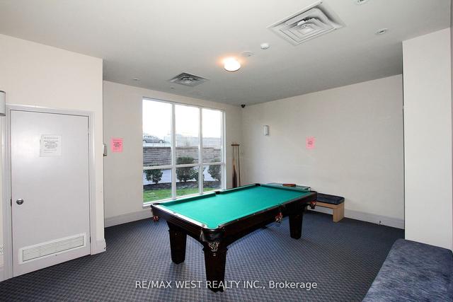 806 - 2088 Lawrence Ave, Condo with 2 bedrooms, 2 bathrooms and 1 parking in Toronto ON | Image 27