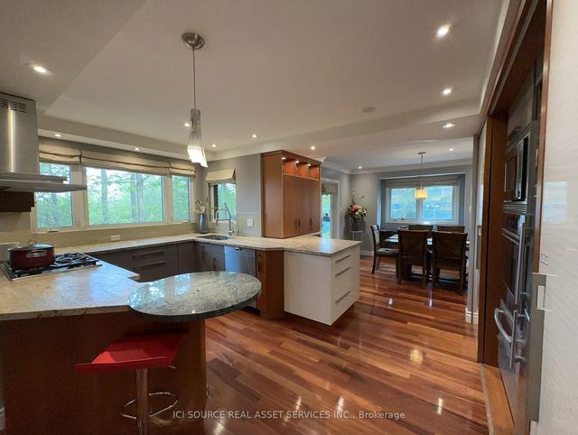350 Sarnia Rd, House detached with 5 bedrooms, 5 bathrooms and 8 parking in London ON | Image 20