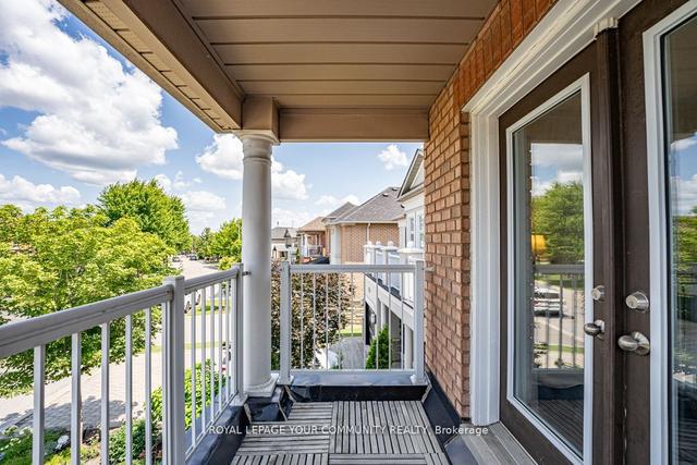 85 Ledge Rock Dr, House detached with 3 bedrooms, 3 bathrooms and 6 parking in Vaughan ON | Image 8