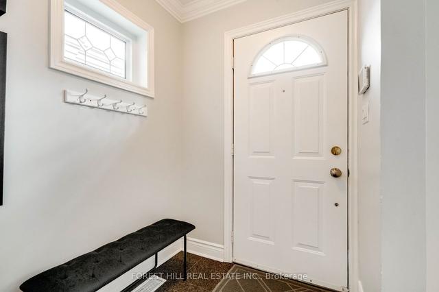 350 Deloraine Ave, House detached with 3 bedrooms, 4 bathrooms and 2 parking in Toronto ON | Image 12