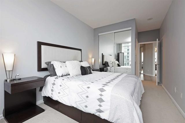 3103 - 219 Fort York Blvd, Condo with 2 bedrooms, 2 bathrooms and 1 parking in Toronto ON | Image 5