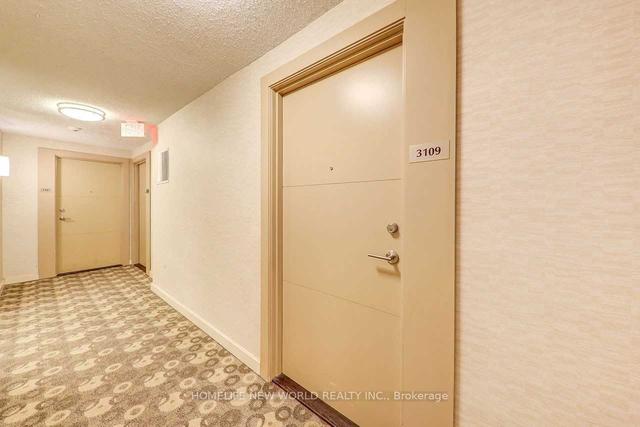 3109 - 50 Town Centre Crt, Condo with 1 bedrooms, 1 bathrooms and 0 parking in Toronto ON | Image 5