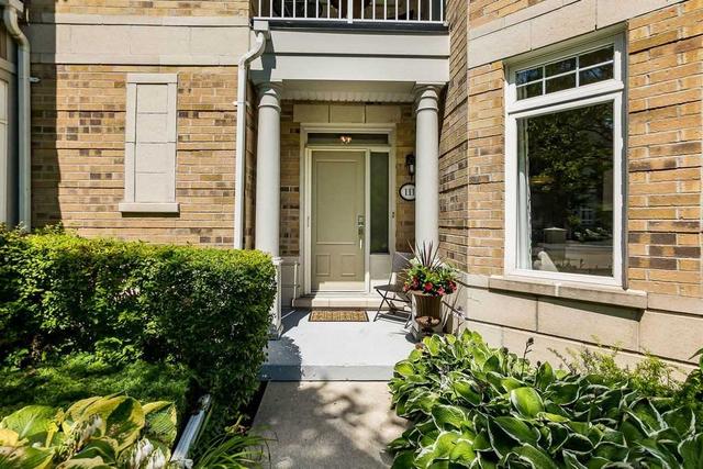 111 Compass Way, Townhouse with 3 bedrooms, 3 bathrooms and 3 parking in Mississauga ON | Image 1
