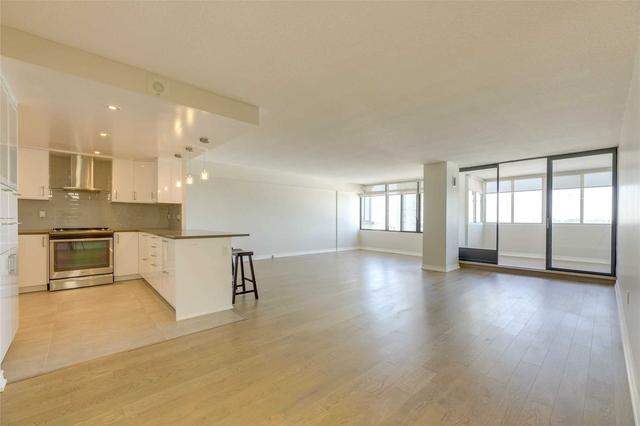 1704 - 3303 Don Mills Rd, Condo with 2 bedrooms, 2 bathrooms and 2 parking in Toronto ON | Image 13
