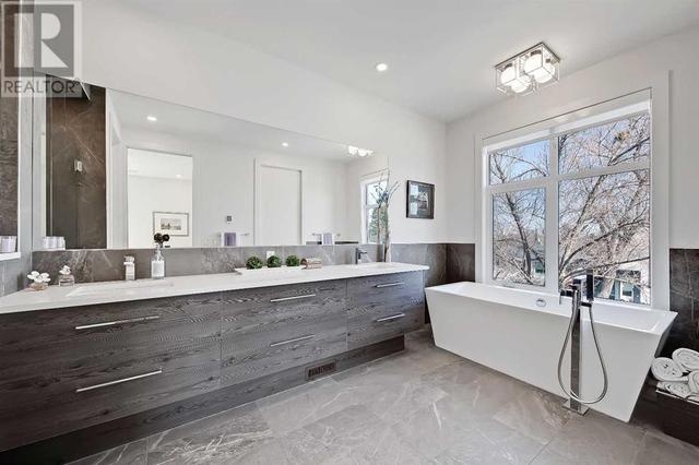3604 28 Avenue Sw, House semidetached with 4 bedrooms, 3 bathrooms and 2 parking in Calgary AB | Image 24