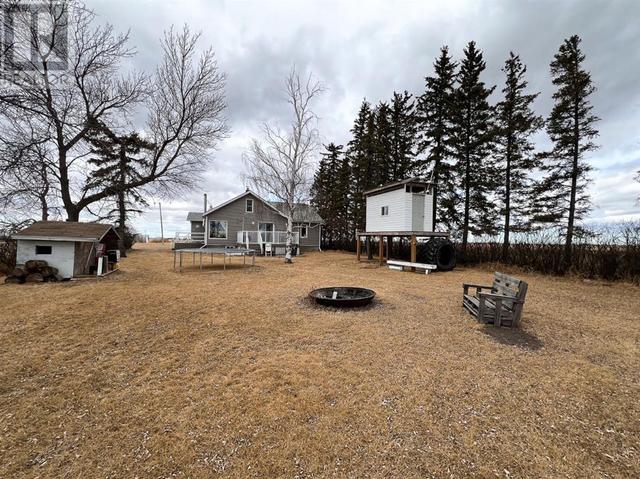 79324 Highway 744, House detached with 2 bedrooms, 1 bathrooms and null parking in Smoky River No. 130 AB | Image 29