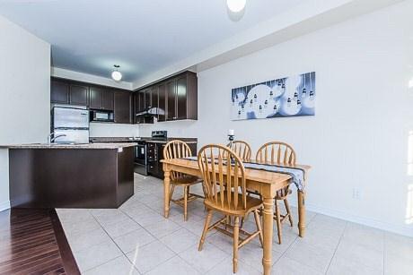 11 Gooseman Cres, House semidetached with 3 bedrooms, 3 bathrooms and 3 parking in Markham ON | Image 3