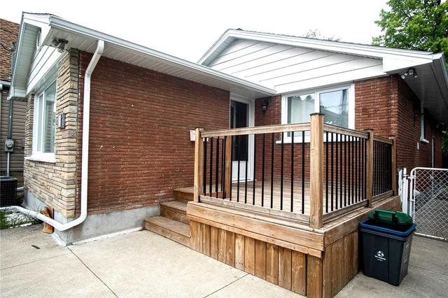 main - 5 Alexandra Blvd, House detached with 3 bedrooms, 1 bathrooms and 1 parking in St. Catharines ON | Image 12