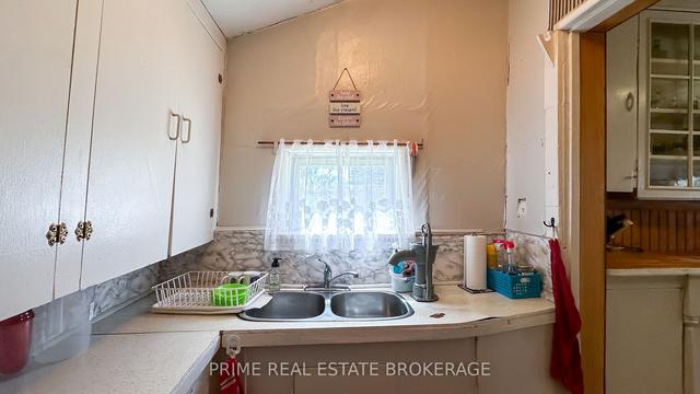 262 Prince Arthur St, House detached with 2 bedrooms, 1 bathrooms and 2 parking in South Huron ON | Image 14