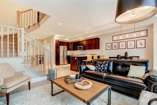 184 Overberg Way, Townhouse with 4 bedrooms, 4 bathrooms and 2 parking in Ottawa ON | Image 10