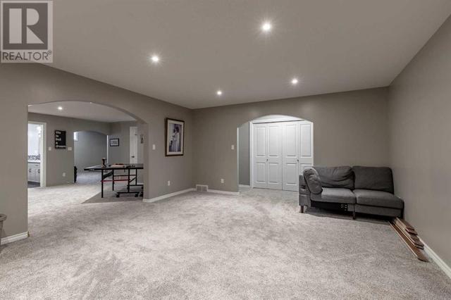 4918 40 Street, House detached with 6 bedrooms, 3 bathrooms and 4 parking in Taber AB | Image 35