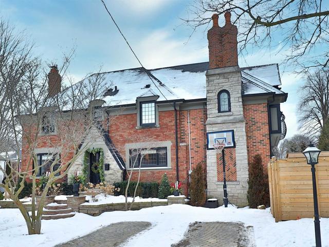 120 Coldstream Ave, House detached with 3 bedrooms, 3 bathrooms and 2 parking in Toronto ON | Image 1