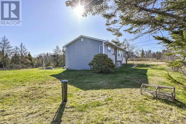 3424 Old Sambro Road, House detached with 3 bedrooms, 2 bathrooms and null parking in Halifax NS | Image 3