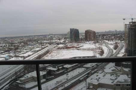 lph05 - 5 Michael Power Pl, Condo with 1 bedrooms, 1 bathrooms and 1 parking in Toronto ON | Image 1