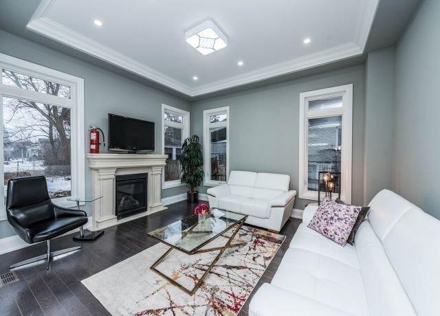 11 Willowlea Dr, House detached with 4 bedrooms, 5 bathrooms and 4 parking in Toronto ON | Image 16
