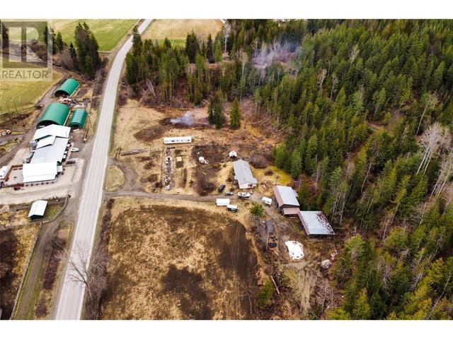 1538 Highway 6, House detached with 3 bedrooms, 1 bathrooms and 14 parking in Lumby BC | Image 45